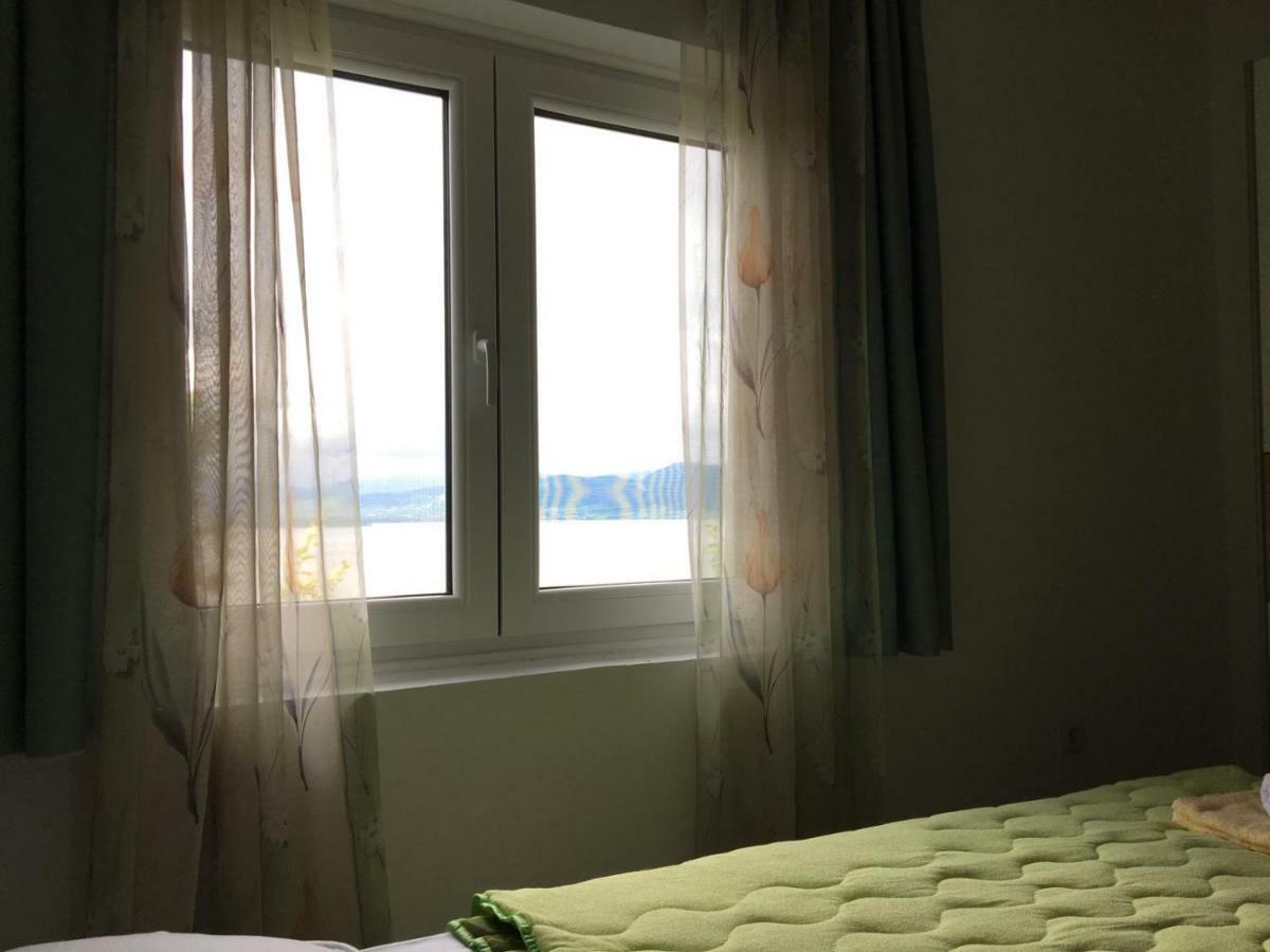 Apartmani Vidikovac Golubac Luaran gambar